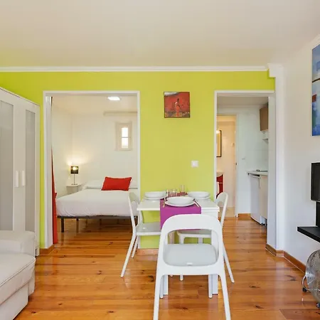 Appartement Very Nice Minutes From Martimmoniz Lissabon